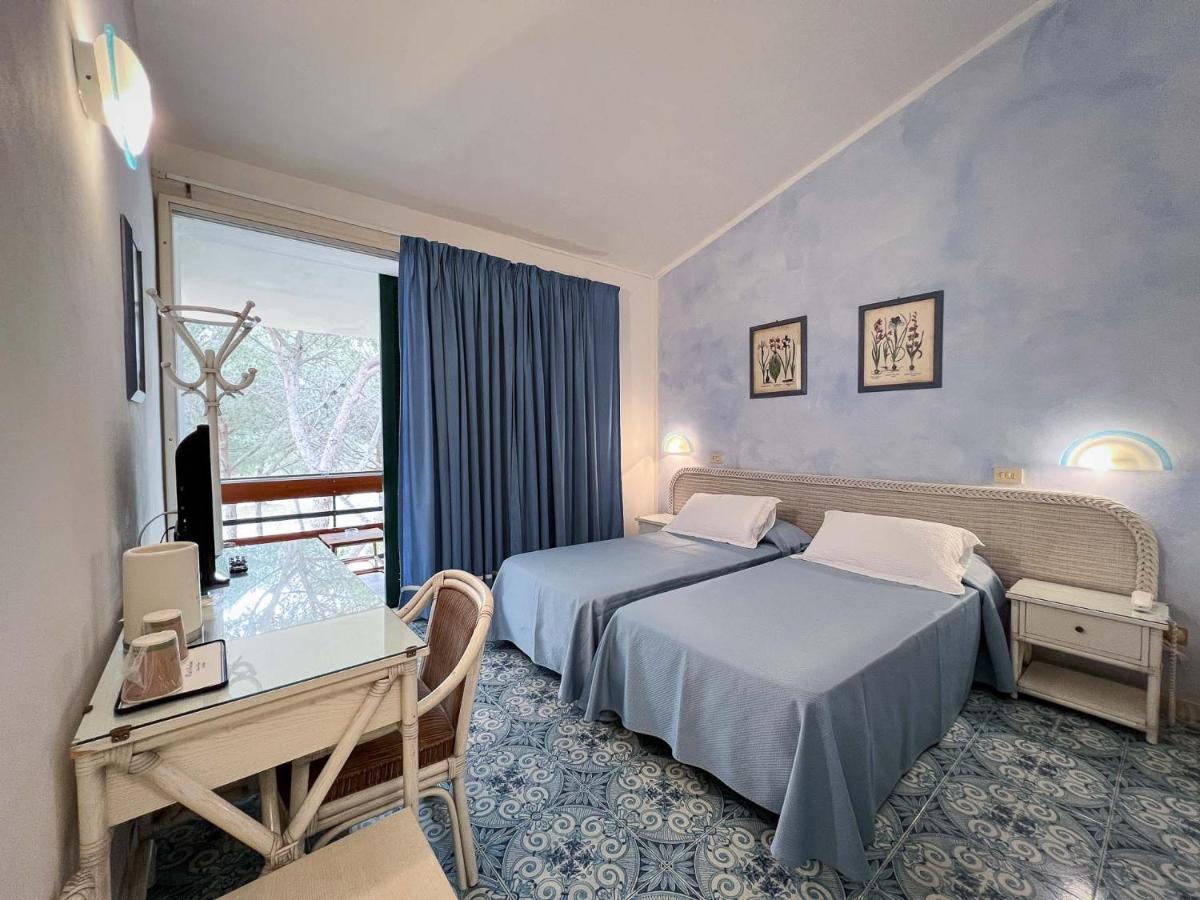 Hotel Meridiana Marina di Campo Εξωτερικό φωτογραφία