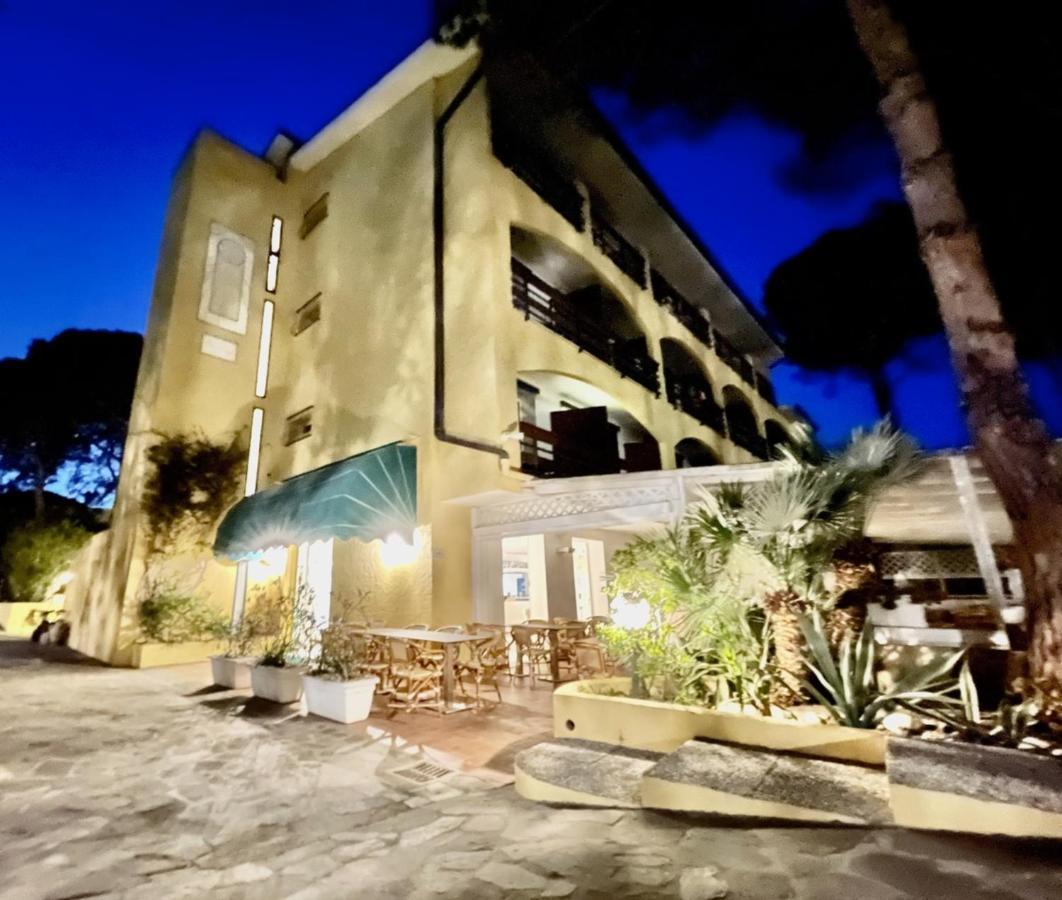 Hotel Meridiana Marina di Campo Εξωτερικό φωτογραφία